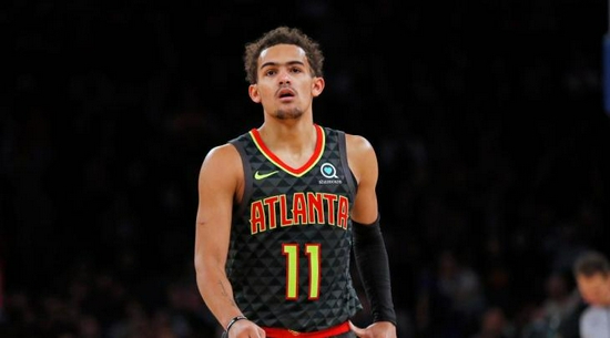 记者：梅西到诺坎普后请求工作人员入场许可，巴萨欣然同意（记者称梅西抵达诺坎普先向工作人员申请入场，巴萨爽快放行）