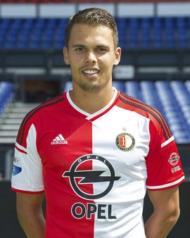 官方：瓦斯科达伽马与小将拉扬续约；拜仁等俱乐部在关注他（官宣：瓦斯科达伽马与新星拉扬续约，拜仁等豪门持续关注）