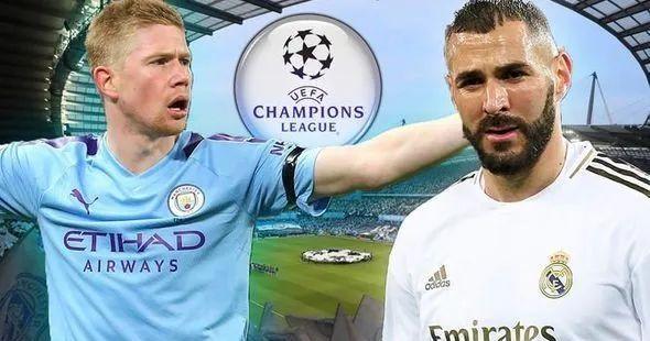 足协杯赛前举办垫场赛，张凌峰等四名成年球员对阵五十名小球员（足协杯赛前上演垫场表演赛：张凌峰领衔四名成年球员对阵50名小球员）