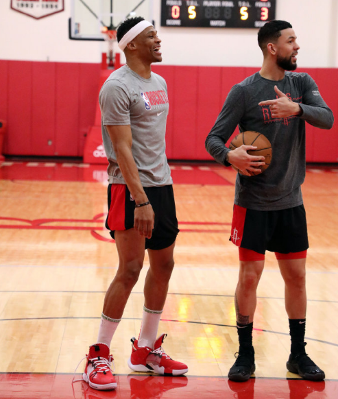 卡佩罗：那不勒斯问题更多在心理层面，踢欧战需要绝对的自信（卡佩罗：那不勒斯症结在心态，征战欧战须具备绝对自信）